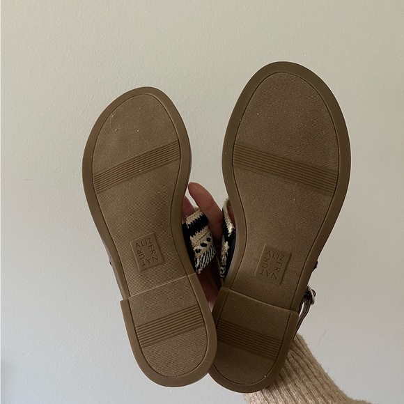 Naturalizer Women’s 9 Linnete Multi Woven Multicolor Thong Sandals NWT - Picture 5 of 7